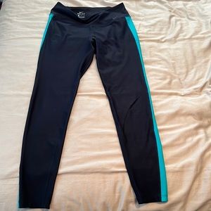Nike yoga pants